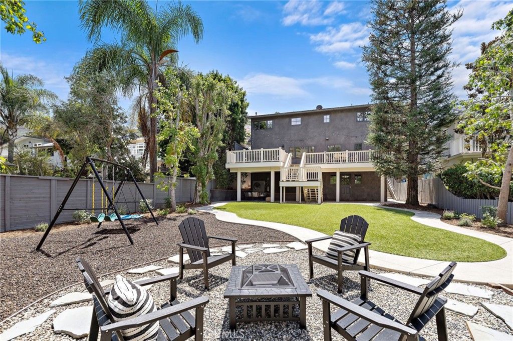 916 Bluebird Canyon Drive, Laguna Beach, CA 92651 — exterior