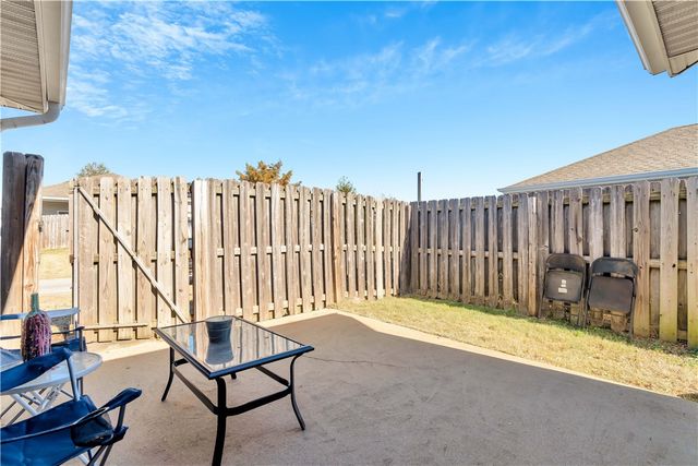 4486 Alberta Street, Fayetteville, AR 72704