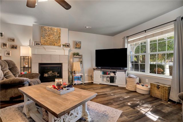 4486 Alberta Street, Fayetteville, AR 72704