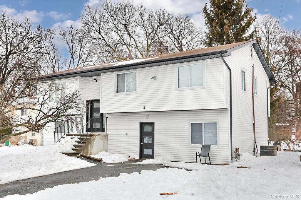 3 Stonehouse Drive, Spring Valley, NY 10977