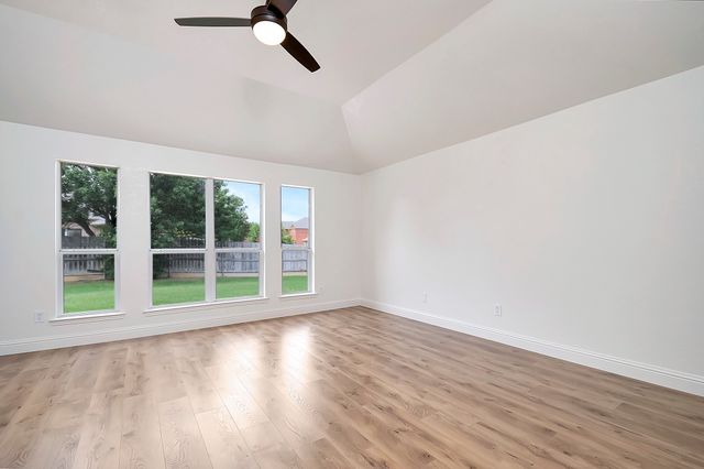 325 Foreston Drive, Roanoke, TX 76262