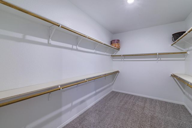 2823 Rustic Hills DR, Round Rock, TX 78665