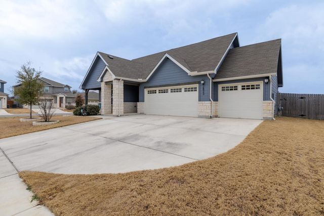 2823 Rustic Hills DR, Round Rock, TX 78665