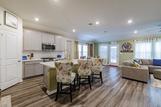 2823 Rustic Hills DR, Round Rock, TX 78665