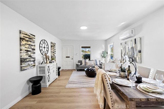 2100 W Valencia Drive, Fullerton, CA 92833