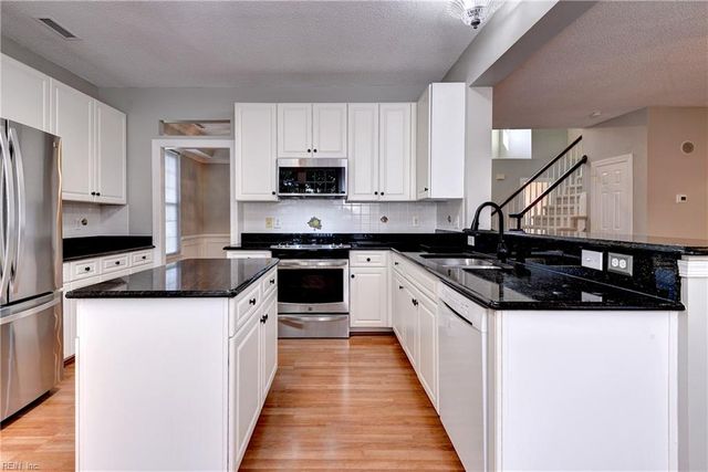 119 Aberfeldy WAY, Yorktown, VA 23693