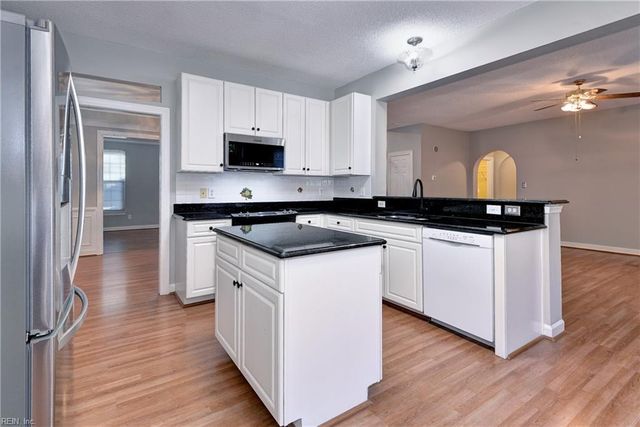 119 Aberfeldy WAY, Yorktown, VA 23693
