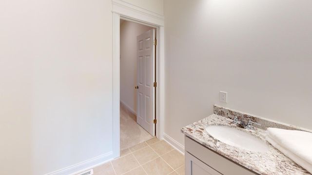 5986 Wildcat Way, Bettendorf, IA 52722