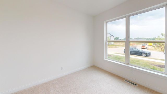5986 Wildcat Way, Bettendorf, IA 52722