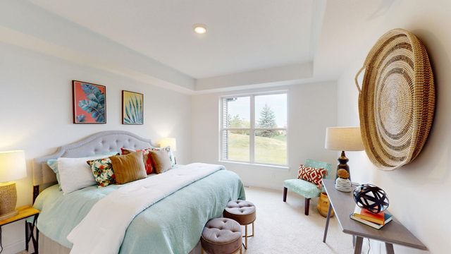5986 Wildcat Way, Bettendorf, IA 52722