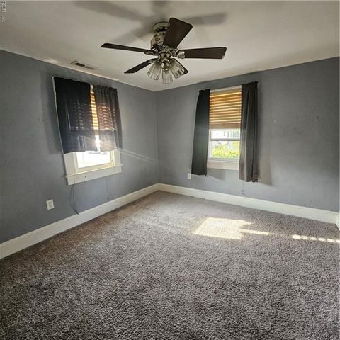 655 3rd AVE, Suffolk, VA 23434