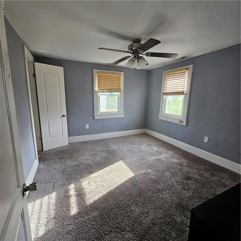 655 3rd AVE, Suffolk, VA 23434
