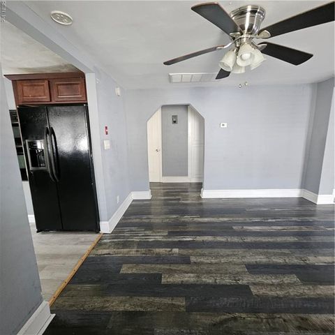 655 3rd AVE, Suffolk, VA 23434