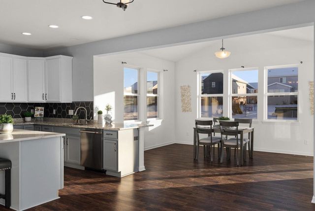 908 Yorktown Road, Deforest, WI 53532