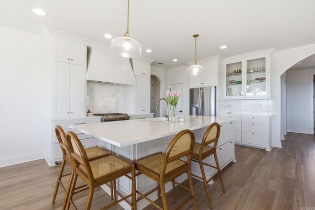 34325 Lakeview West Drive, Roland, AR 72135