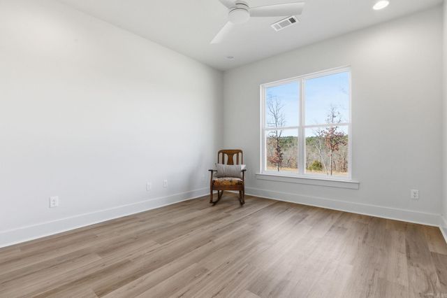 34325 Lakeview West Drive, Roland, AR 72135