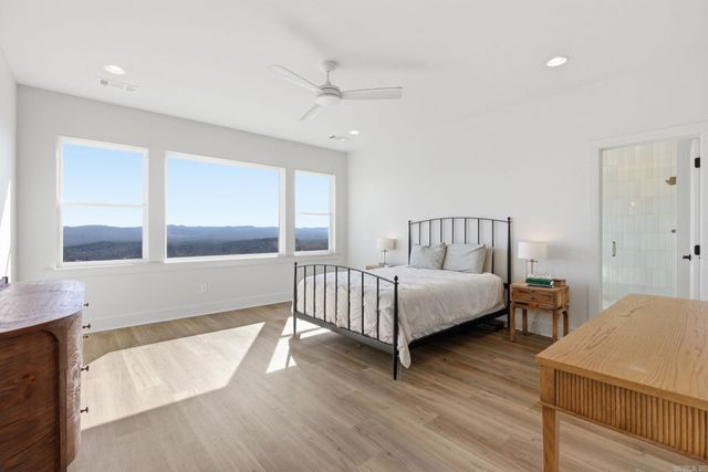 34325 Lakeview West Drive, Roland, AR 72135