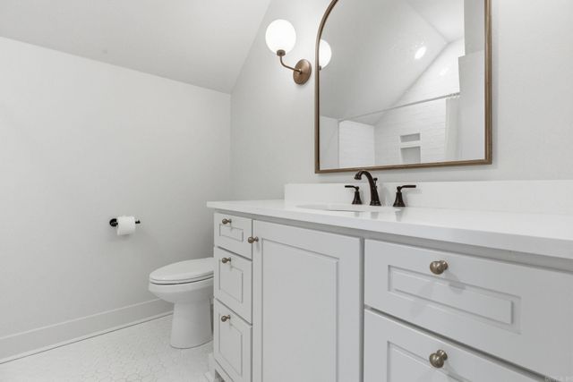 34325 Lakeview West Drive, Roland, AR 72135