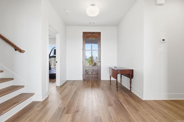 34325 Lakeview West Drive, Roland, AR 72135