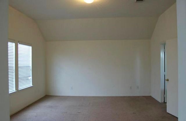 6403 Linden Knoll Lane, Houston, TX 77085