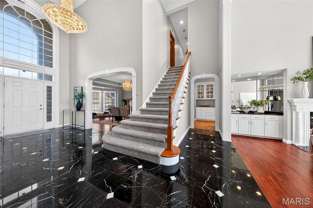 13020 Pingry Place, St Louis, MO 63131