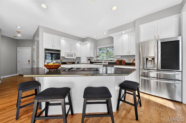 13020 Pingry Place, St Louis, MO 63131