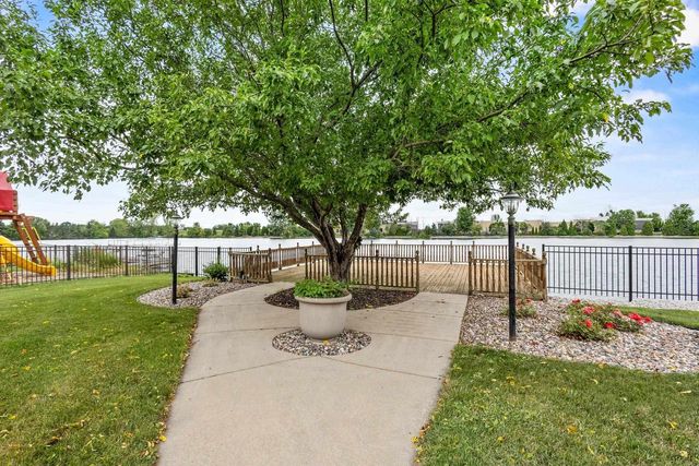 2516 VAN RITE COURT, Green Bay, WI 54301