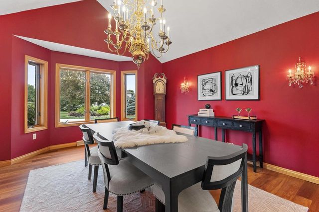 2516 VAN RITE COURT, Green Bay, WI 54301