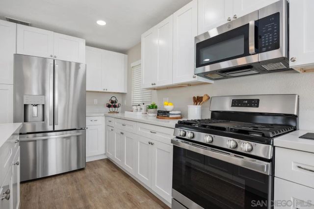 7004 San Carlos Street, Carlsbad, CA 92011