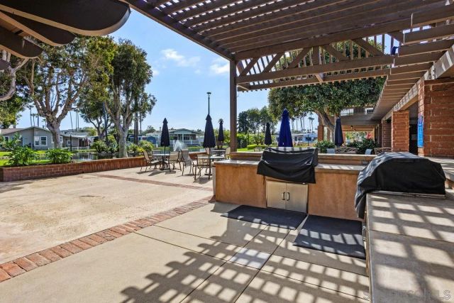 7004 San Carlos Street, Carlsbad, CA 92011