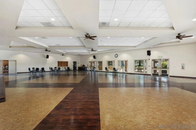 7004 San Carlos Street, Carlsbad, CA 92011