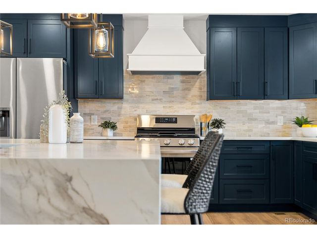 1843 S Urban Way, Lakewood, CO 80228