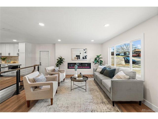 1843 S Urban Way, Lakewood, CO 80228