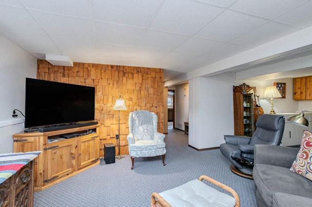 1908 KIMBERLY ROAD, Kronenwetter, WI 54455