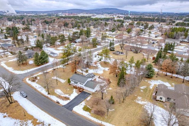 1908 KIMBERLY ROAD, Kronenwetter, WI 54455