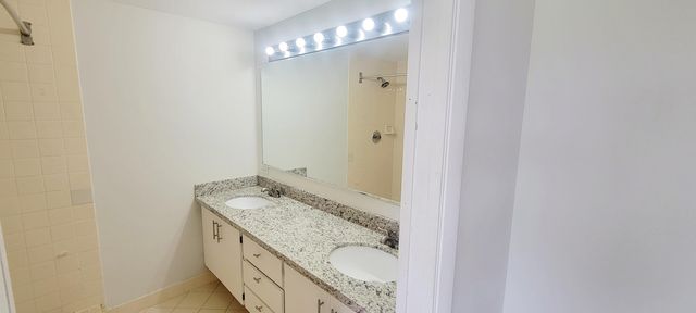 6407 64th Way, West Palm Beach, FL 33409