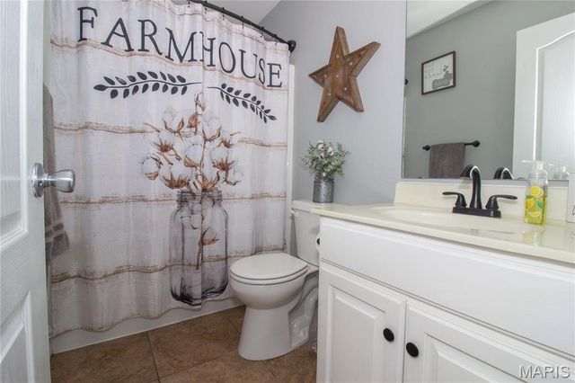 22935 Revelation Road, Waynesville, MO 65583