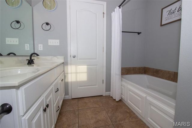 22935 Revelation Road, Waynesville, MO 65583