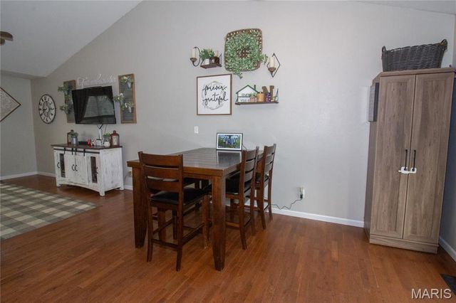 22935 Revelation Road, Waynesville, MO 65583