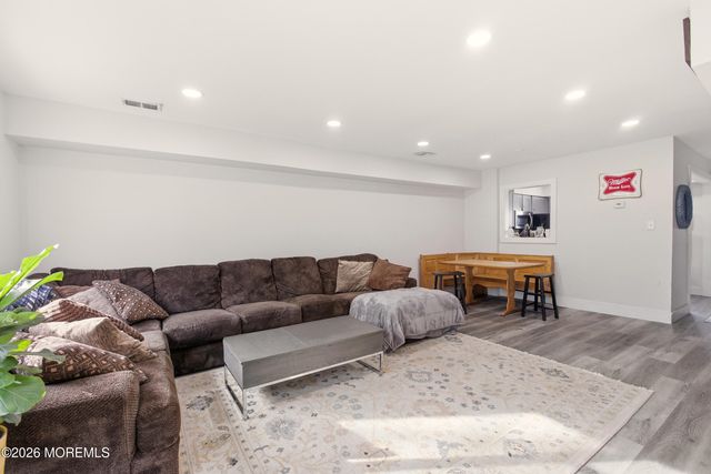 21 Chatham Court, Brick, NJ 08724