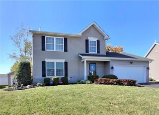 6314 White Oak, Hamburg, NY 14085