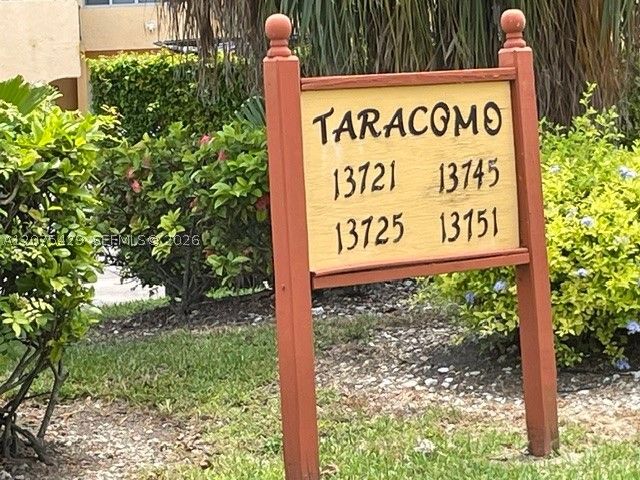 13721 SW 84th St G, Miami, FL 33183