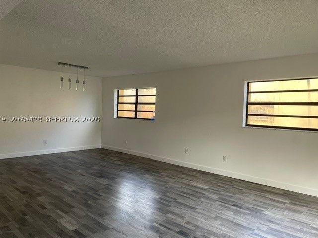 13721 SW 84th St G, Miami, FL 33183