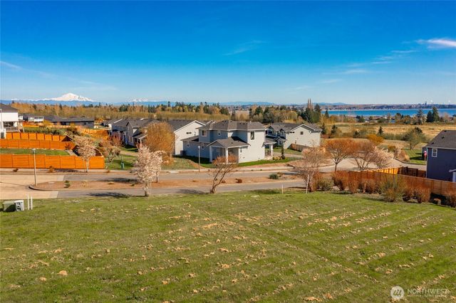 5463 Tolmiea Court, Blaine, WA 98230