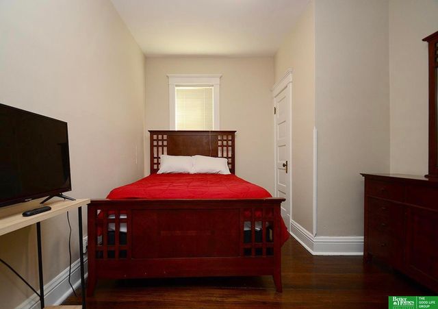 3521 Jones Street, Omaha, NE 68105