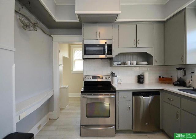 3521 Jones Street, Omaha, NE 68105