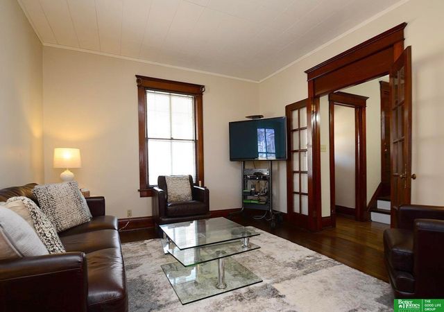 3521 Jones Street, Omaha, NE 68105