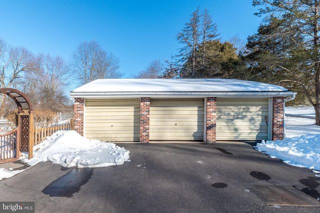 494 STOVER RD, Harleysville, PA 19438