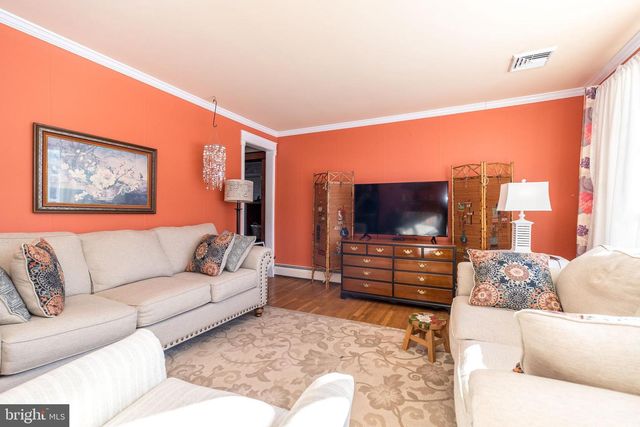 494 STOVER RD, Harleysville, PA 19438