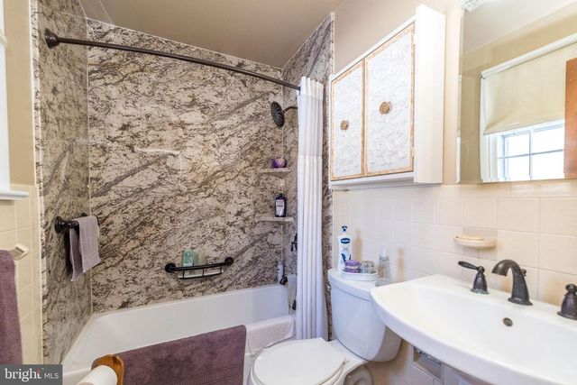 494 STOVER RD, Harleysville, PA 19438